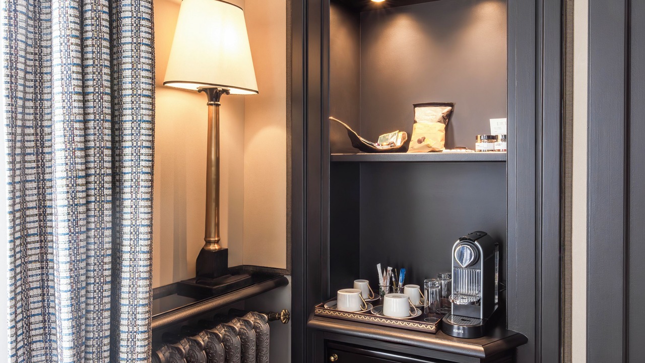 Photo of Bedroom in Champs-Elysees