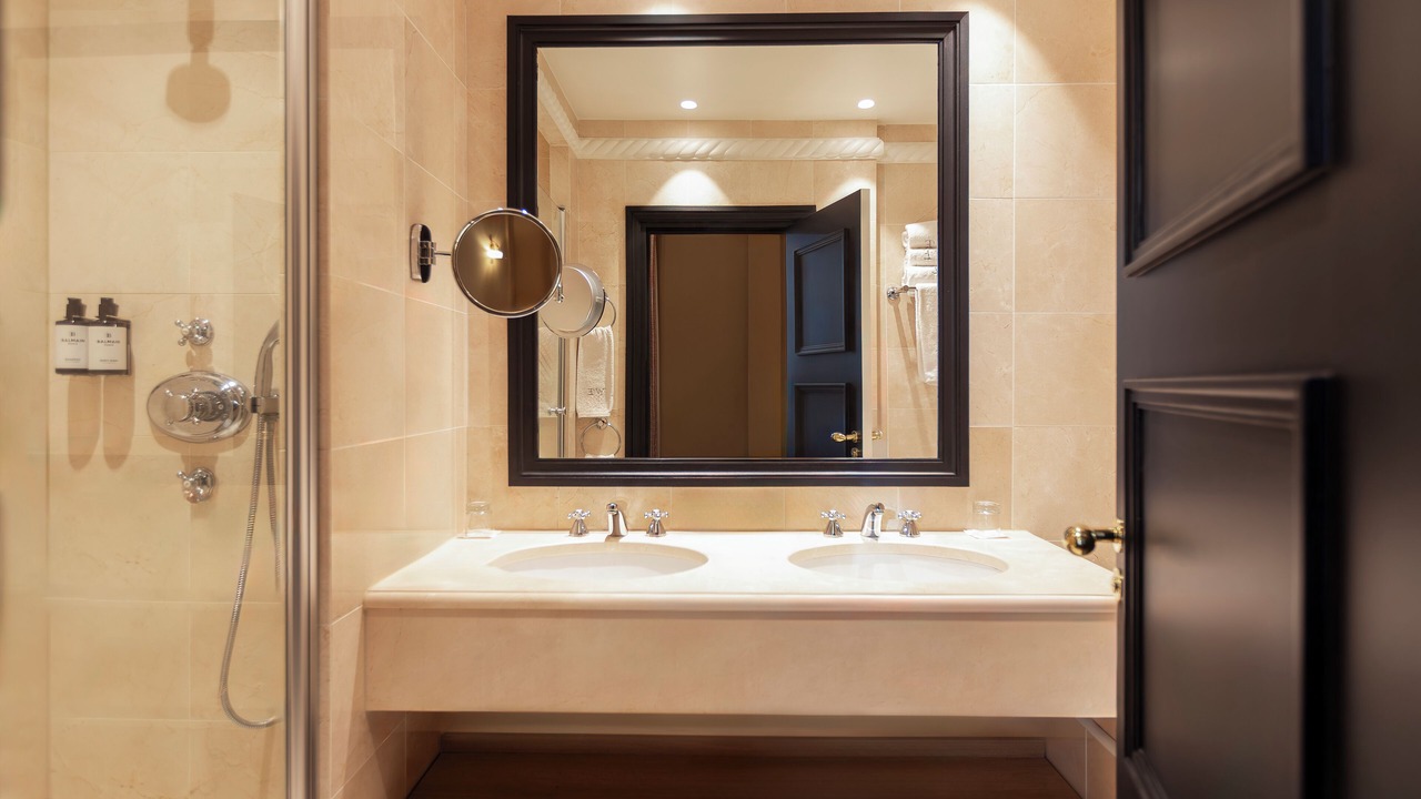 Photo of Bathroom in Champs-Elysees