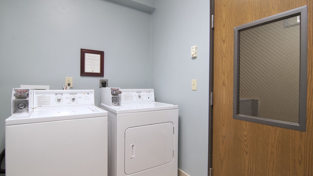 Photo of Bedroom in Brooklyn Center