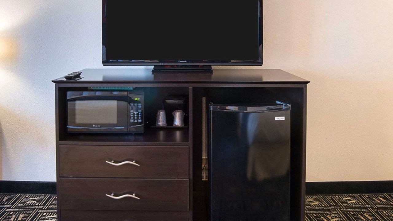 Photo of Bedroom in Brooklyn Center