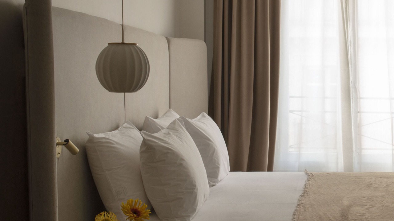 Photo of Bedroom in 8th Arrondissement