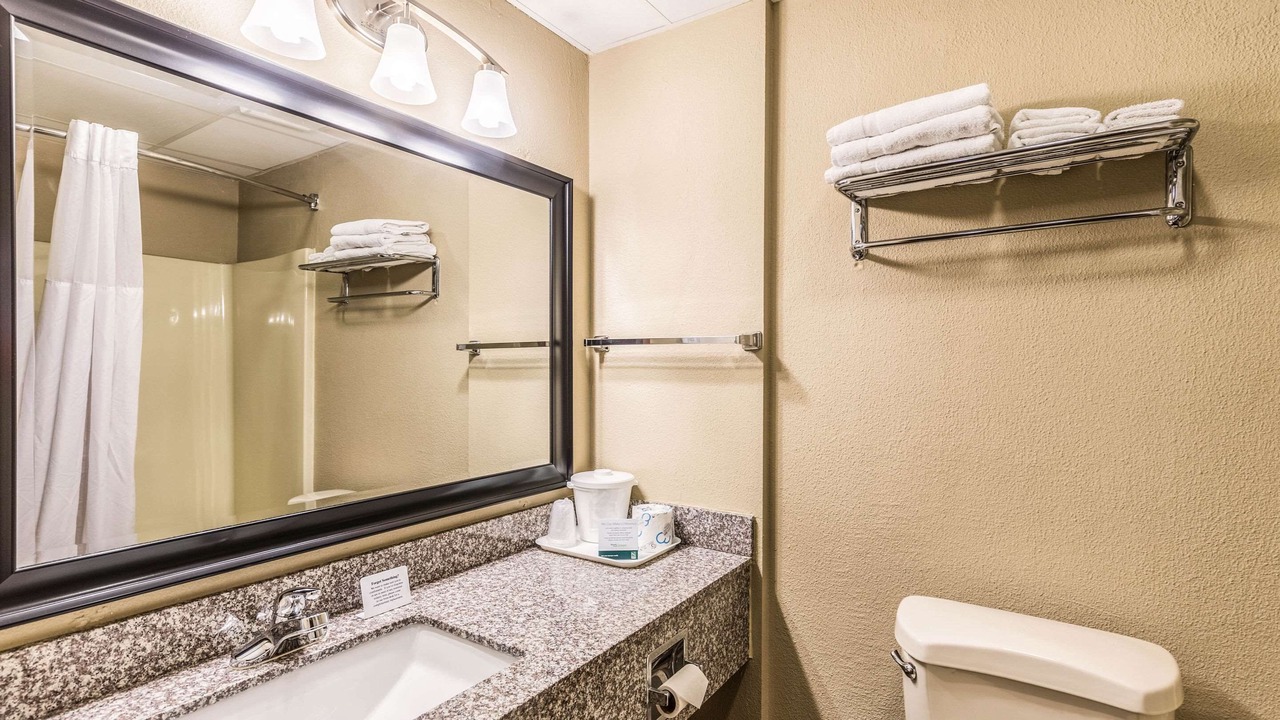 Photo of Bathroom in West Plains