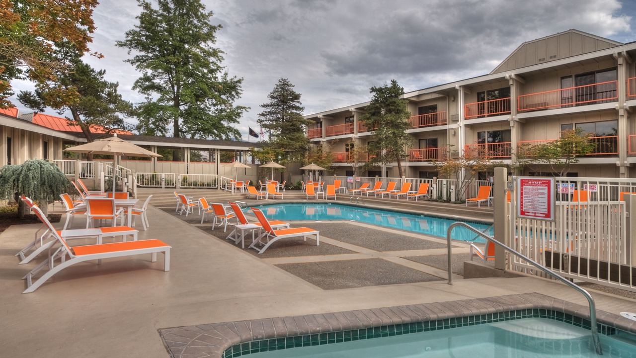 Photo of Outdoor in Ashland