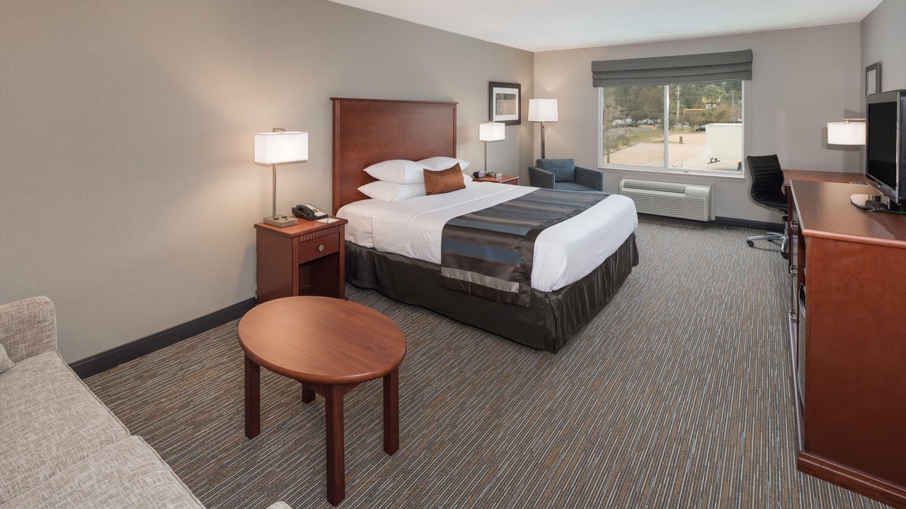 Photo of Bedroom in Shreveport