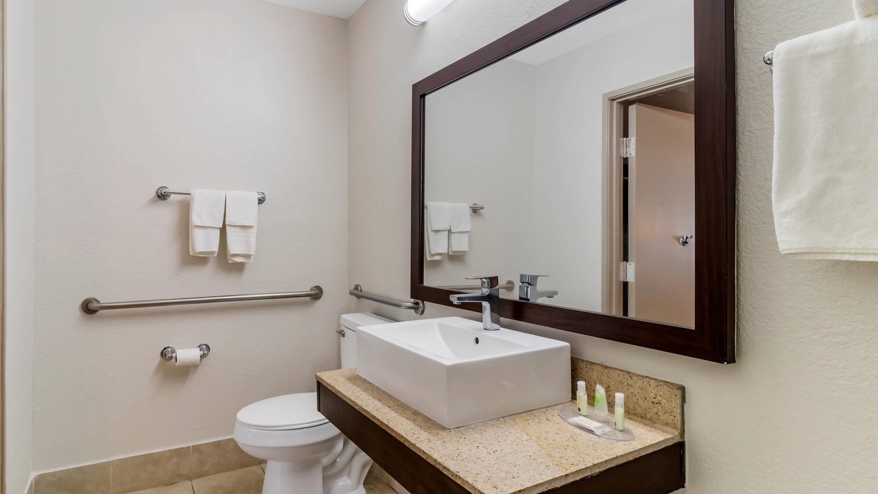 Photo of Bedroom in Wetmore