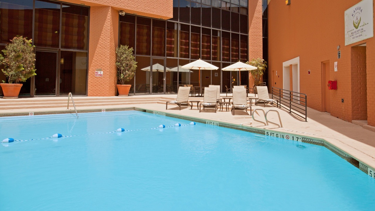 Photo of Outdoor in Greenway Plaza-Upper Kirby