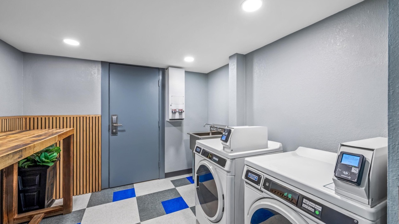 Photo of Bedroom in Barium Springs