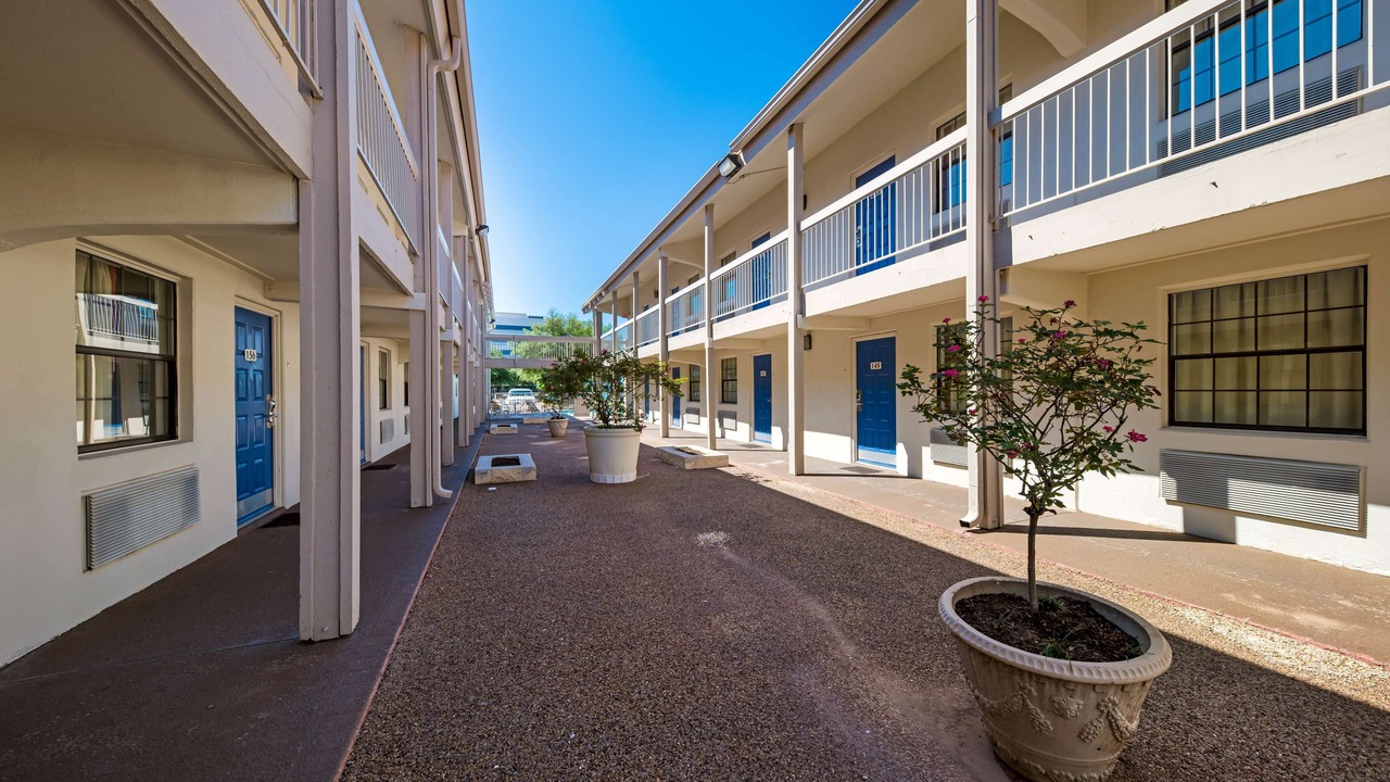 Photo of Outdoor in Farmers Branch