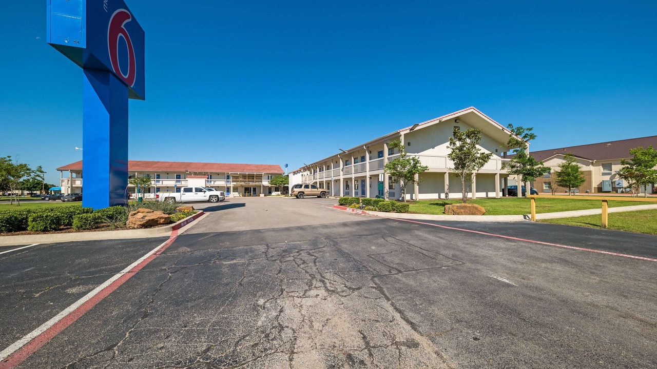 Photo of Outdoor in Farmers Branch