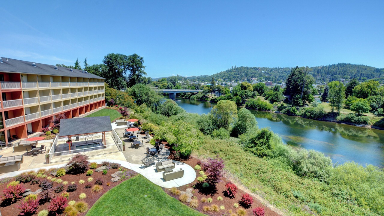 Photo of Outdoor in Roseburg
