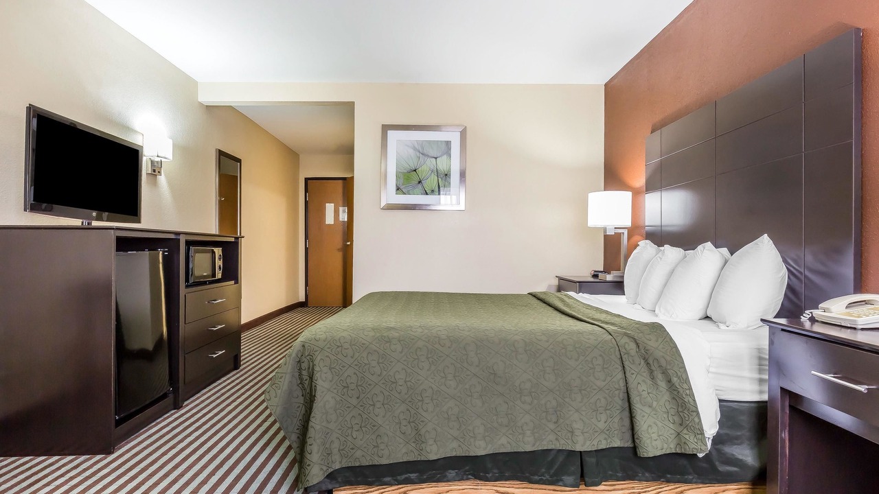 Photo of Bedroom in Mount Vernon