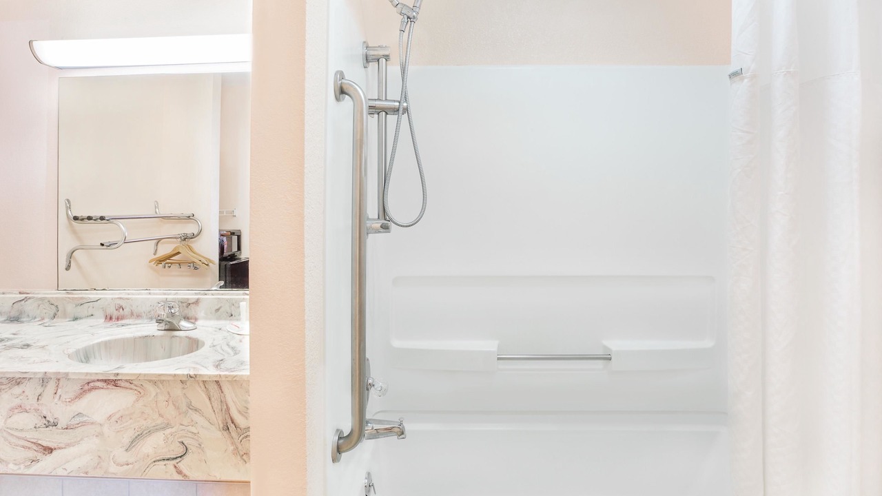 Photo of Bathroom in Kosciusko