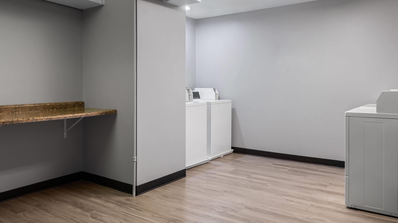 Photo of Bedroom in Urbana