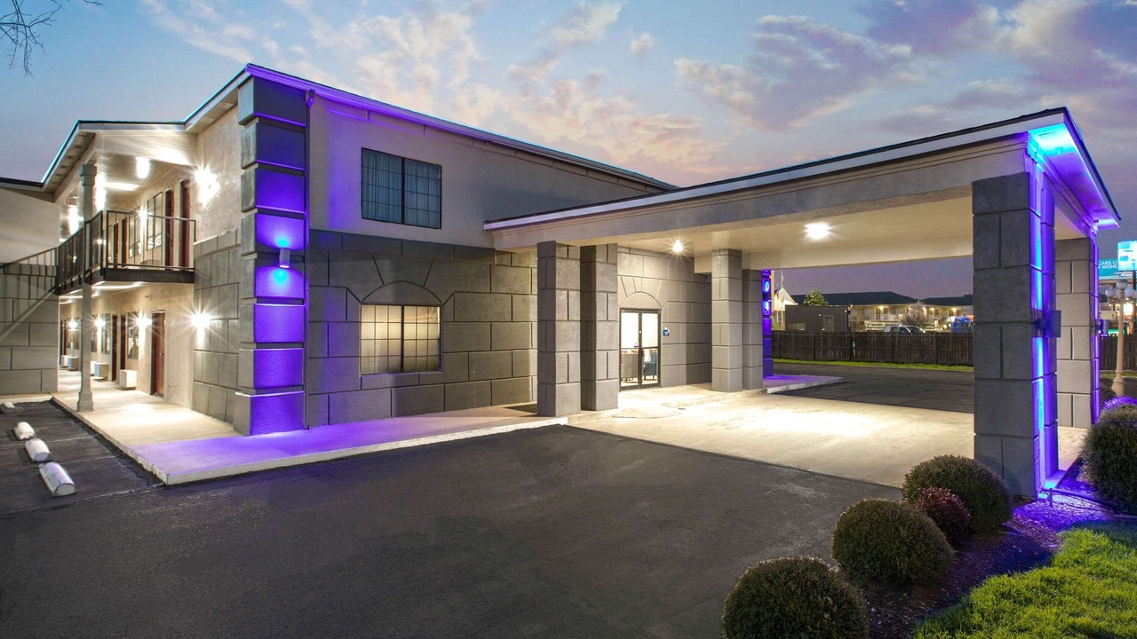 Photo of Buildings in Bellmead