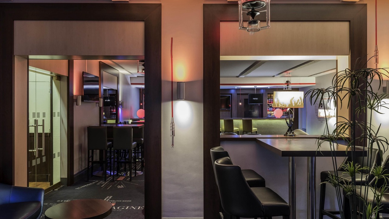 Photo of Others in Velizy-Villacoublay