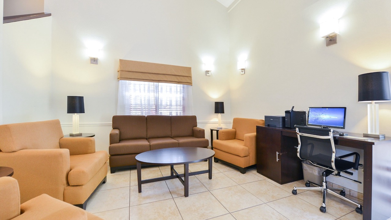 Photo of Others in Bayou Oaks