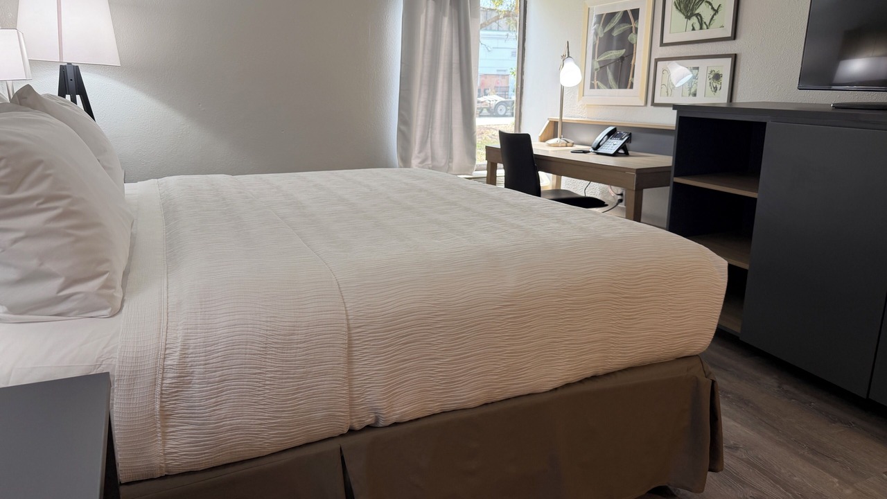 Photo of Bedroom in Baymeadows