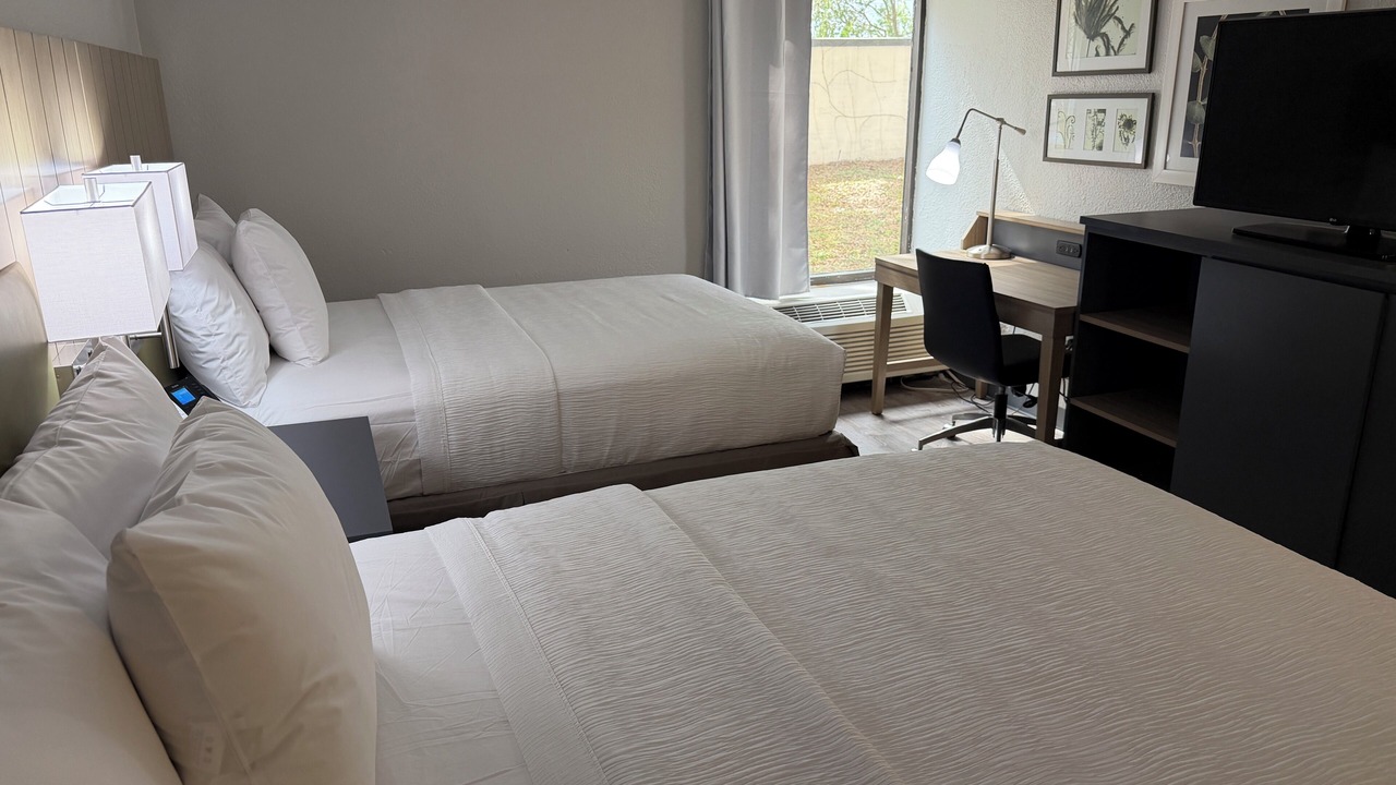 Photo of Bedroom in Baymeadows