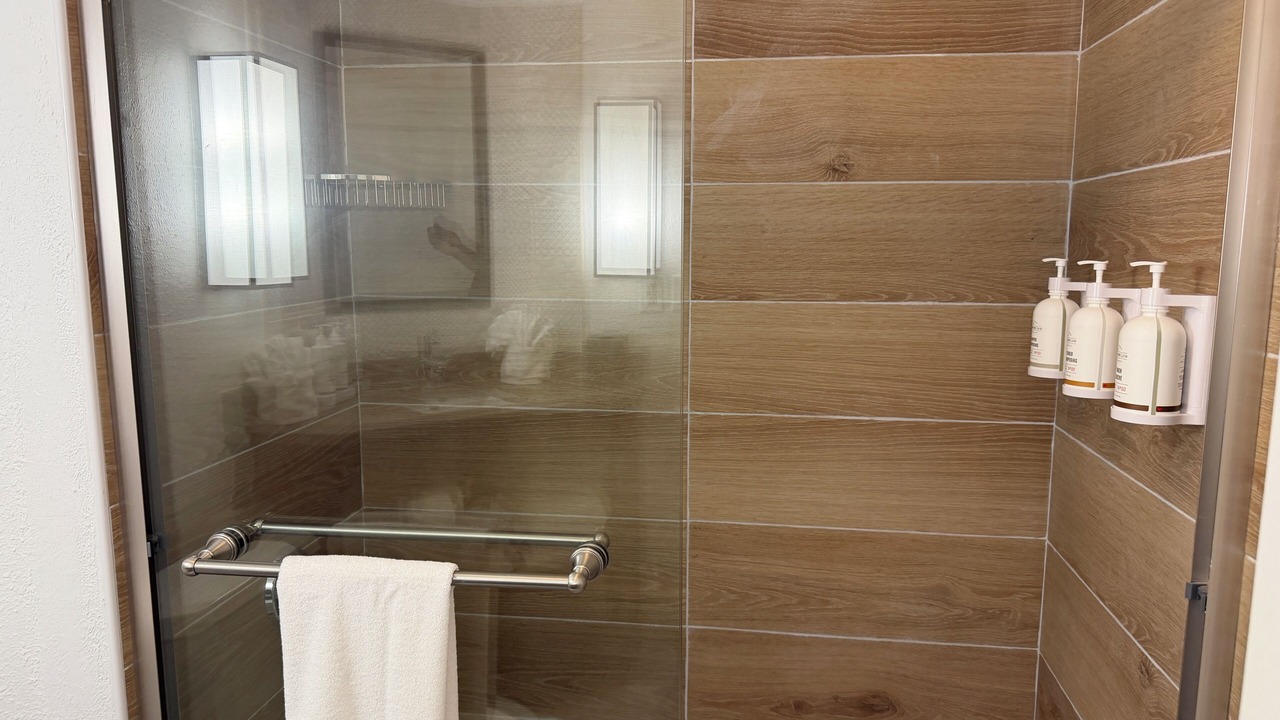 Photo of Bathroom in Baymeadows