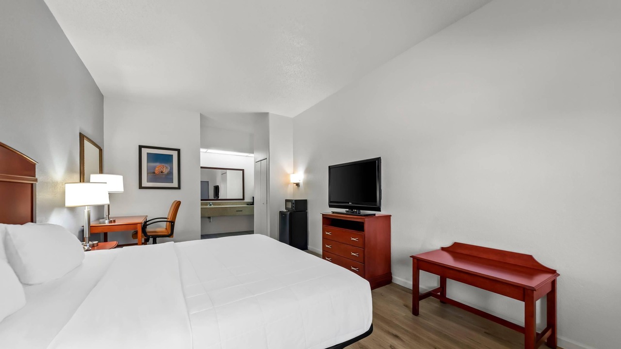 Photo of Bedroom in North Weeki Wachee
