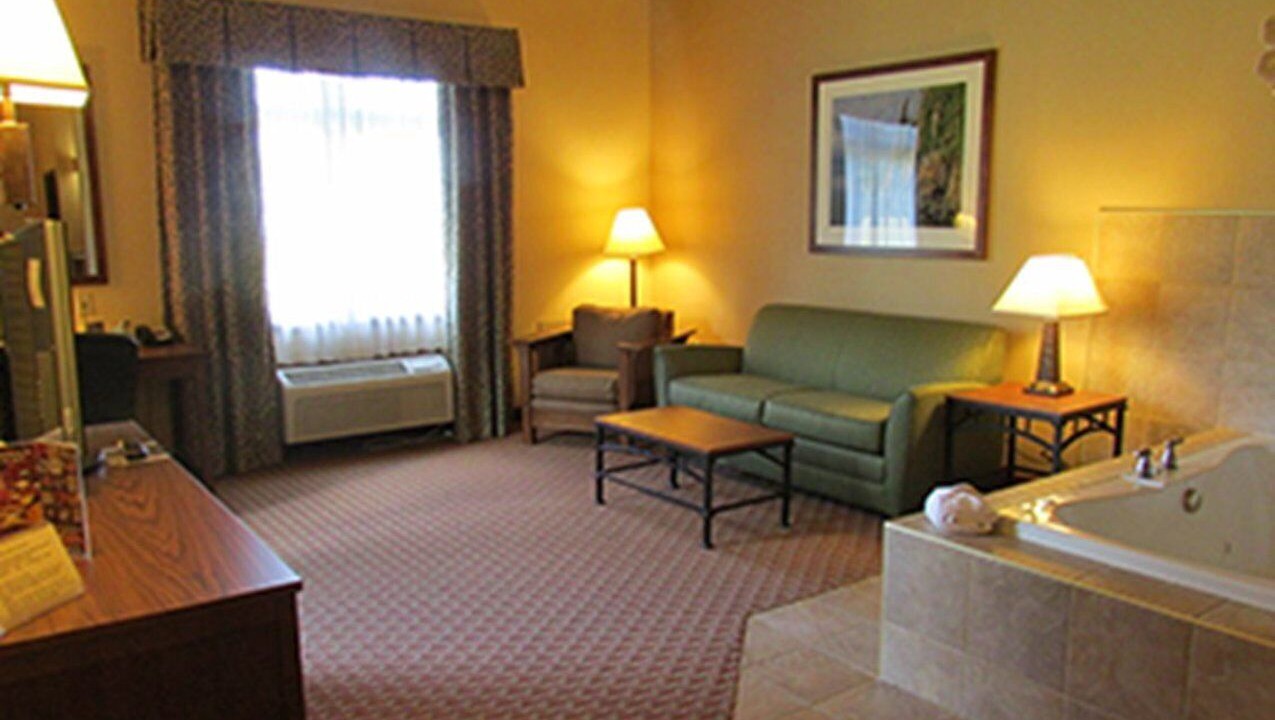 Photo of Bedroom in Canal Park