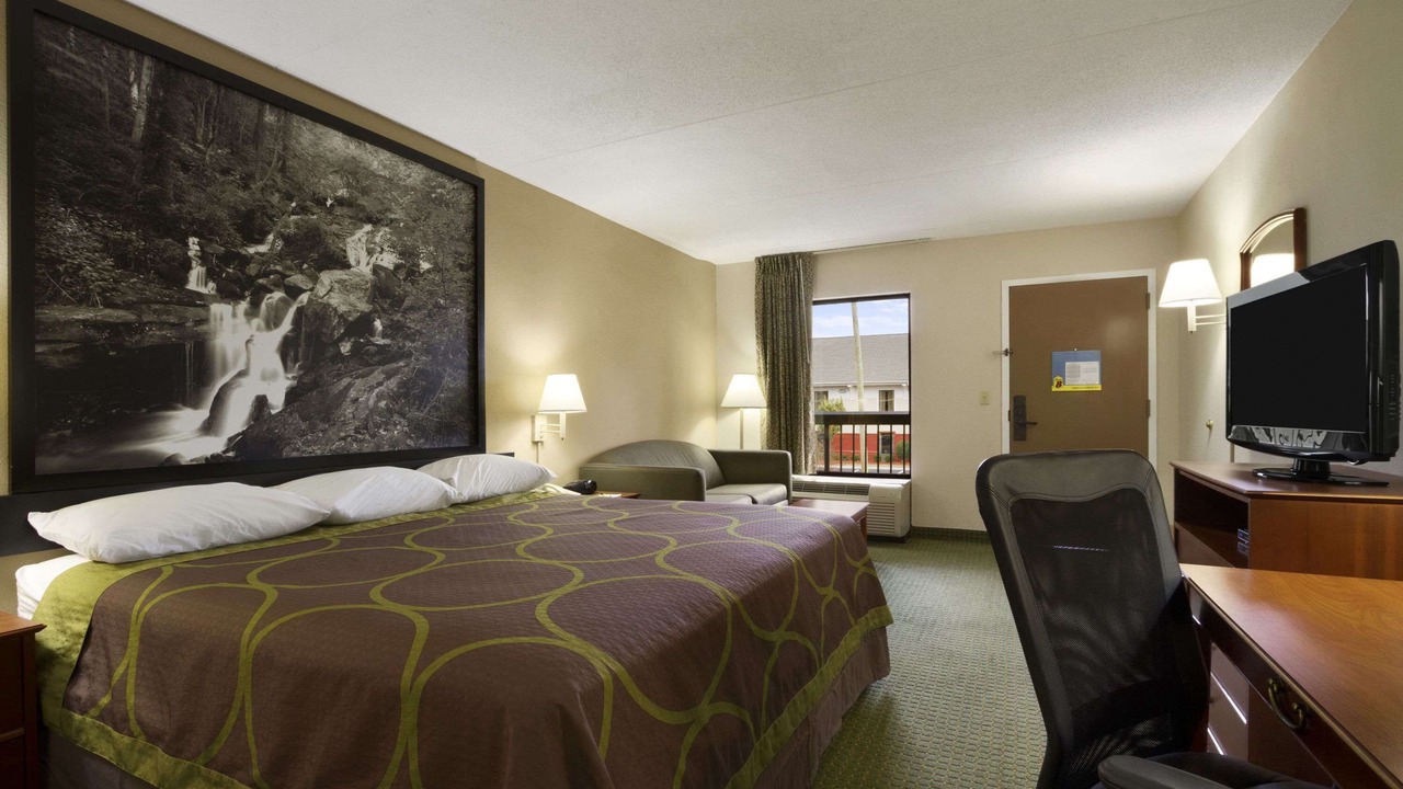 Photo of Bedroom in Calhoun