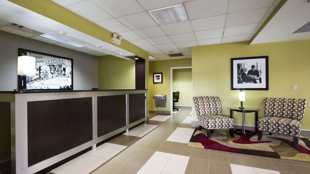 Photo of Others in Calhoun