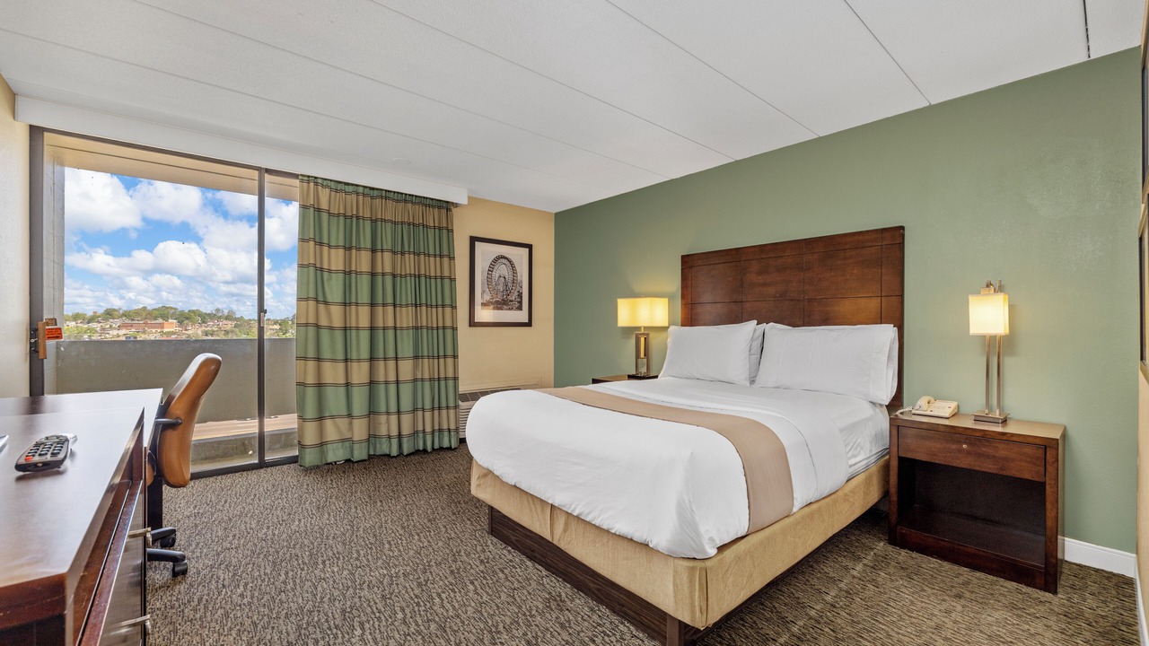 Photo of Bedroom in The Hill