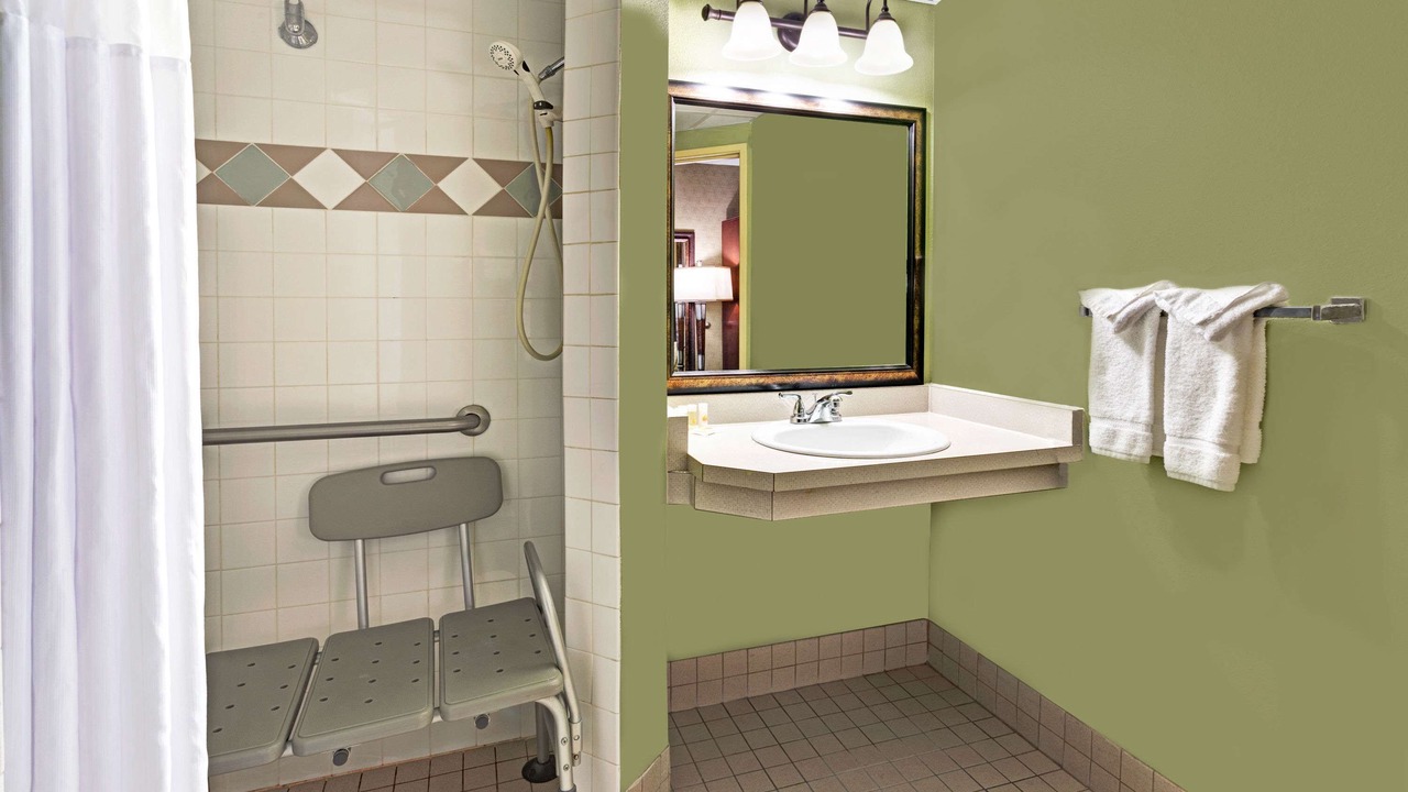 Photo of Bathroom in Cheyenne