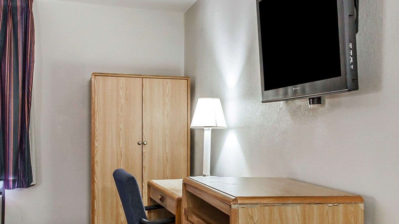 Photo of Bedroom in Jackson