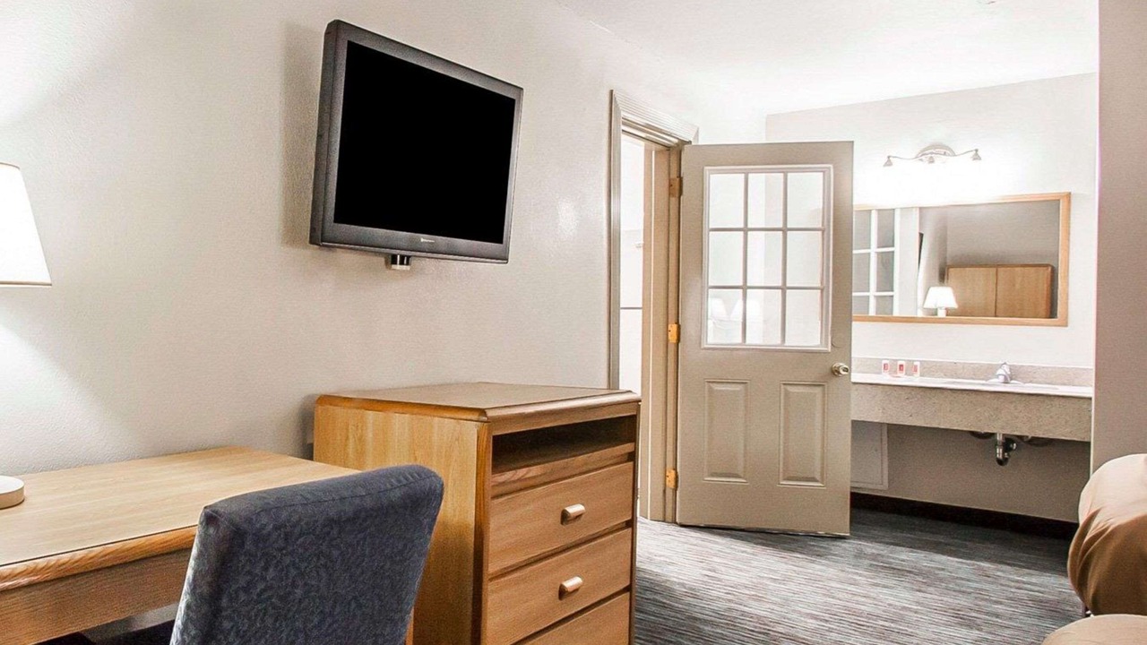 Photo of Bedroom in Jackson