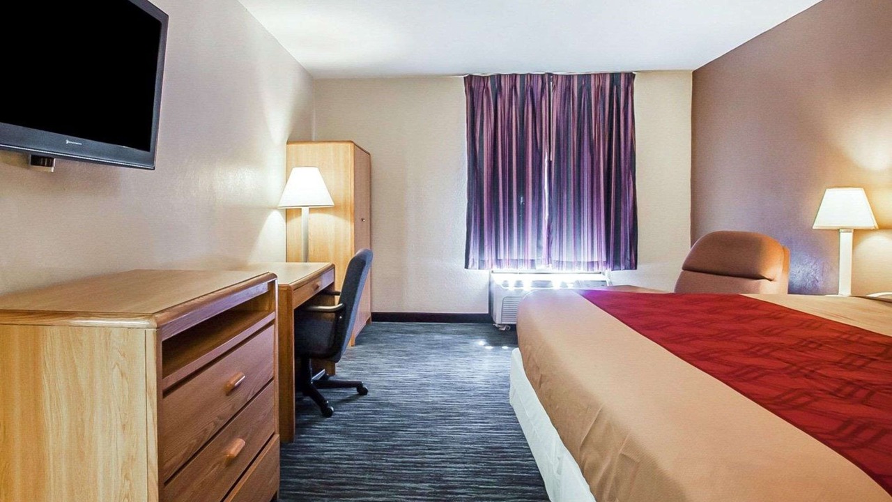 Photo of Bedroom in Jackson