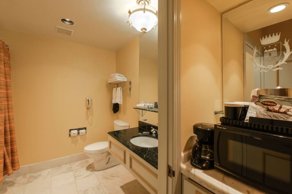 Photo of Bathroom in Campbell