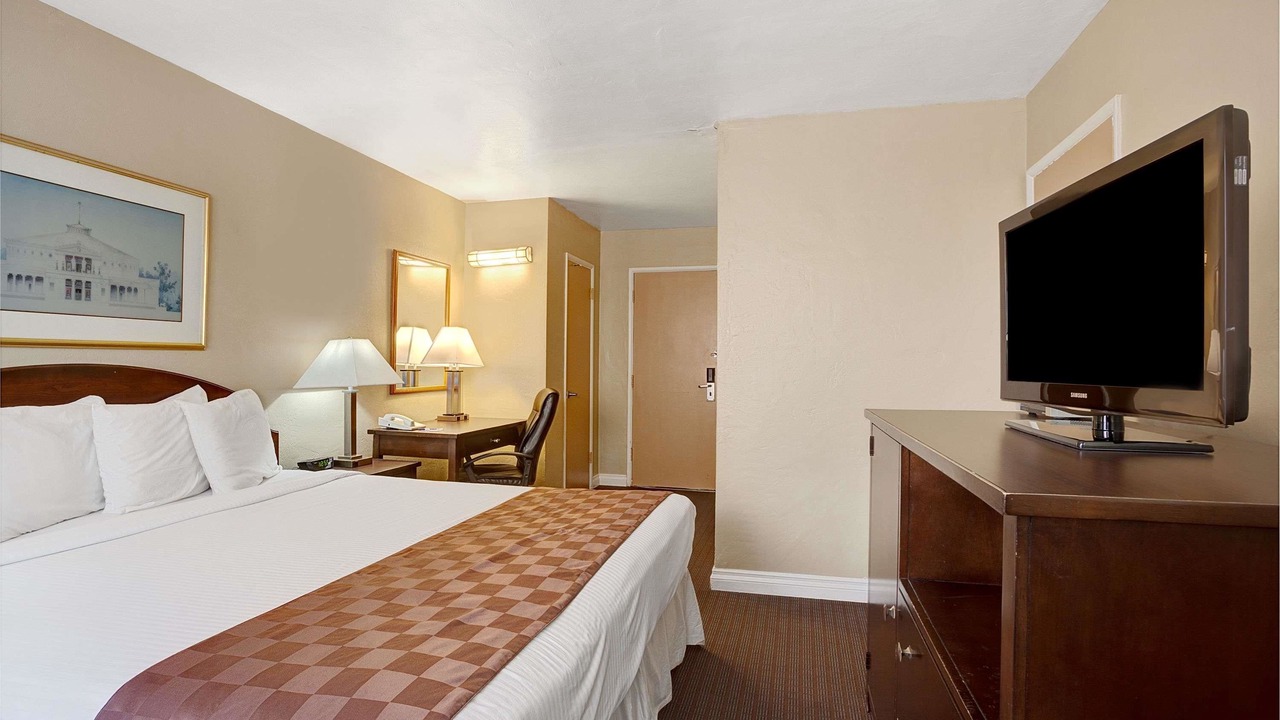 Photo of Bedroom in Port Gardner