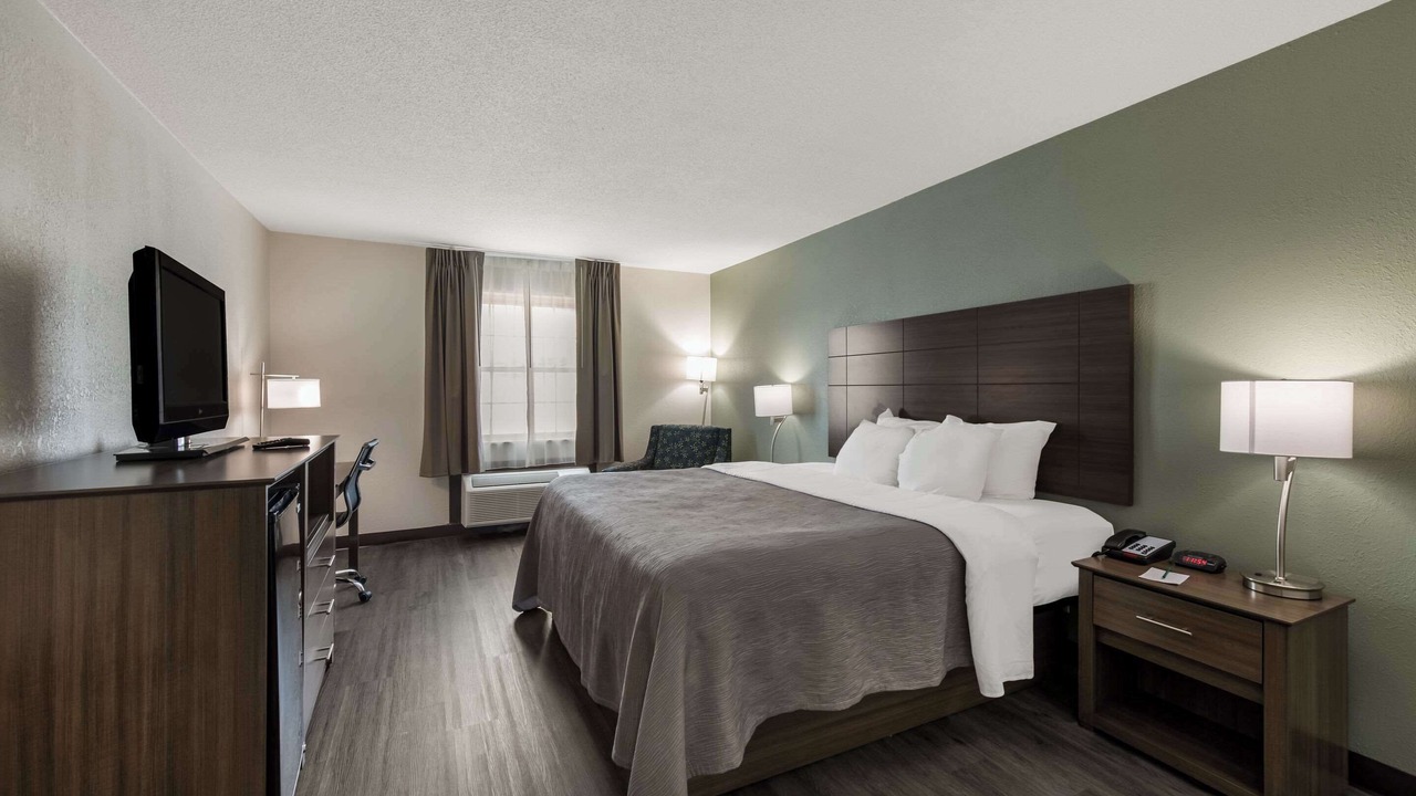 Photo of Bedroom in Airport Township