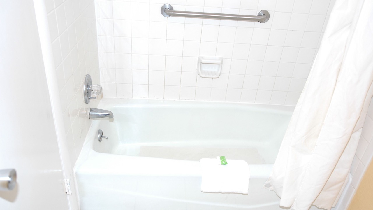 Photo of Bedroom in Northeast Virginia Beach