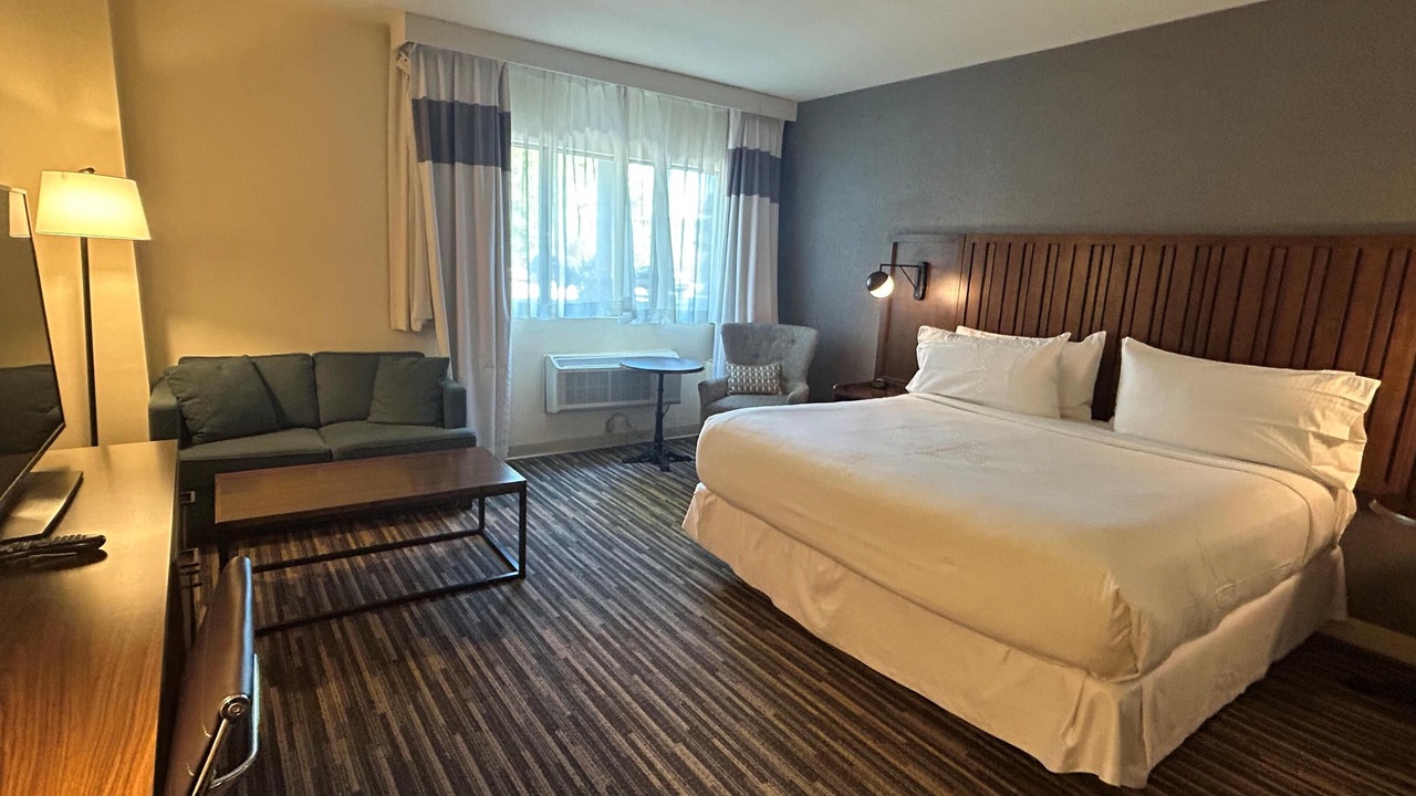 Photo of Bedroom in Plainview