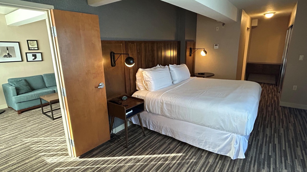 Photo of Bedroom in Plainview