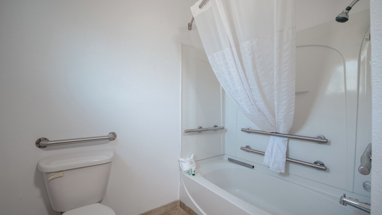 Photo of Bathroom in Cortez