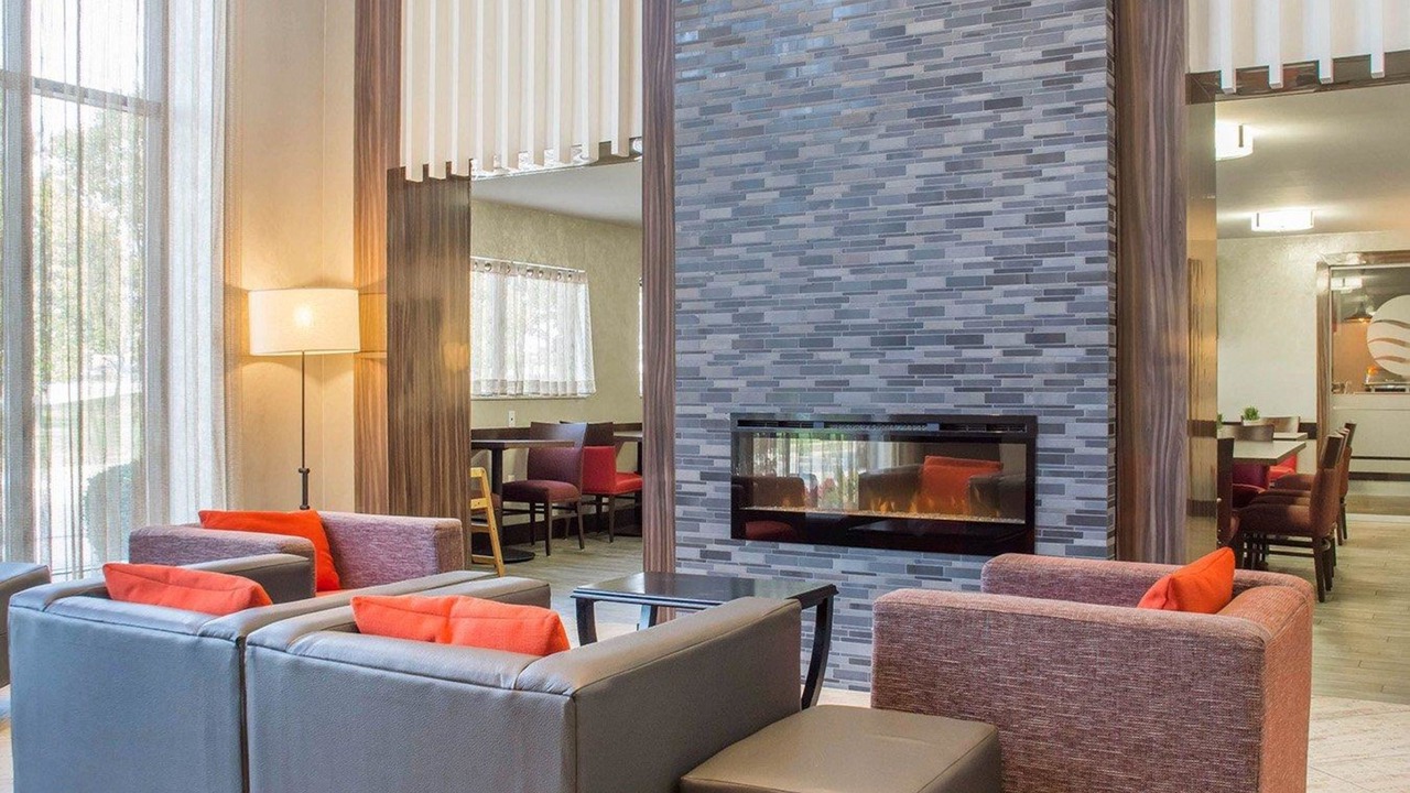 Photo of Livingroom in Burlington