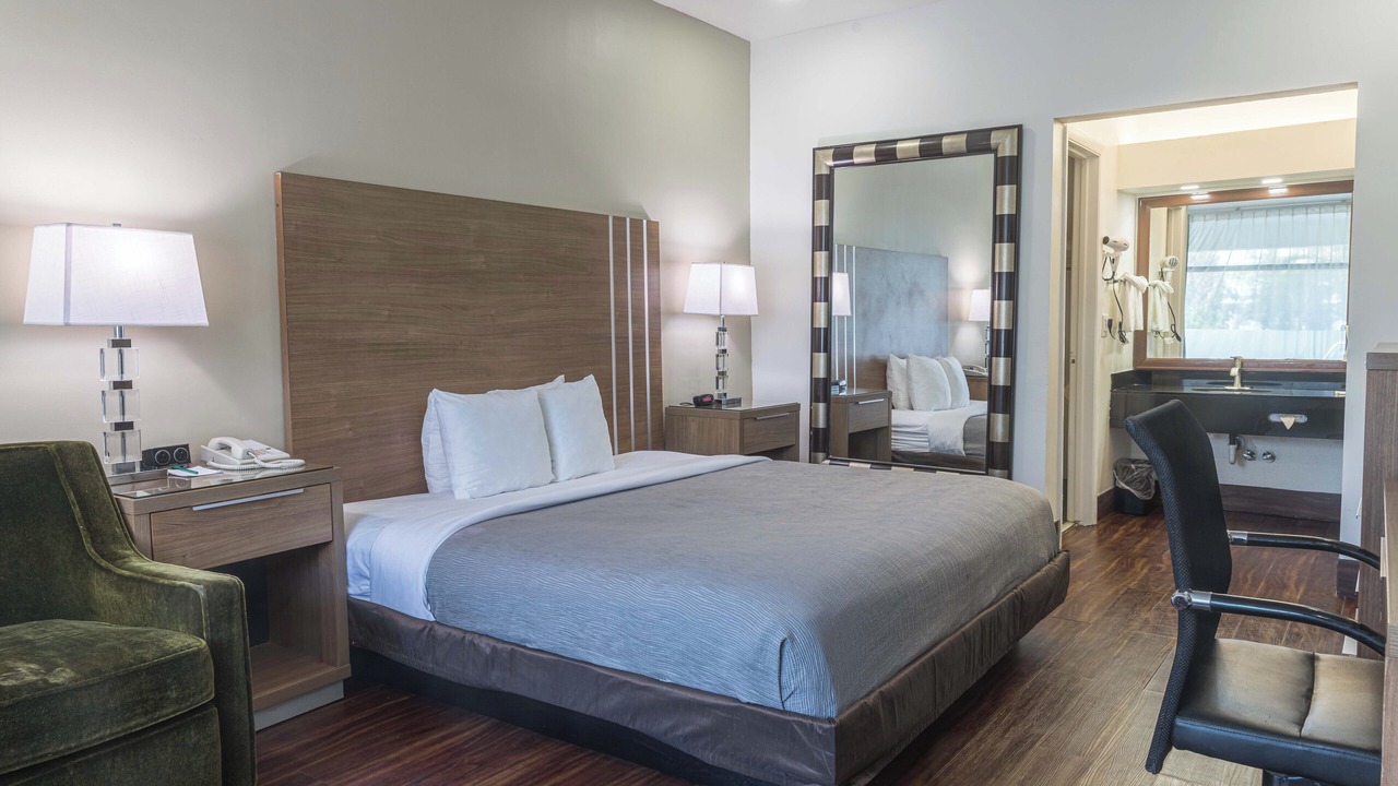 Photo of Bedroom in East Boca Raton