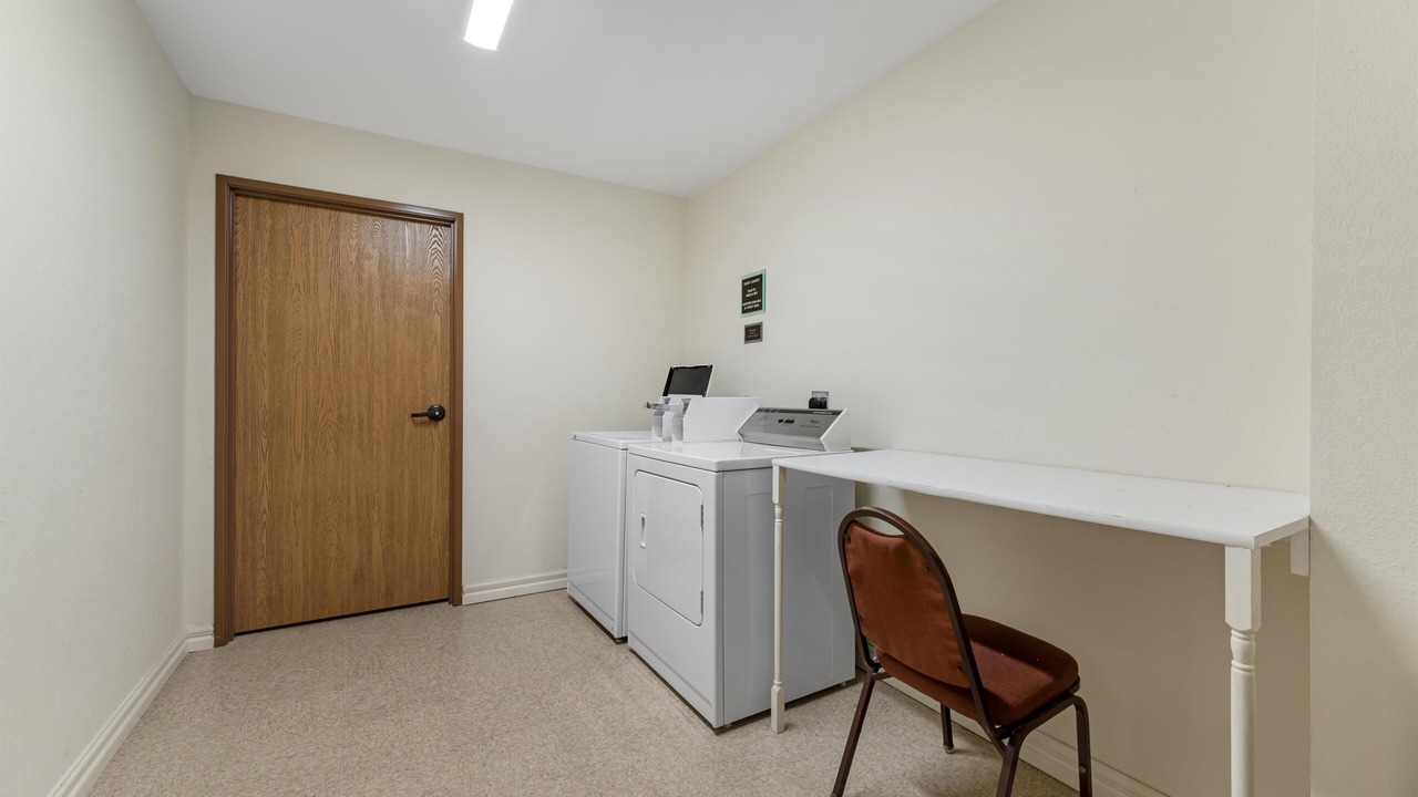Photo of Bedroom in Jefferson City