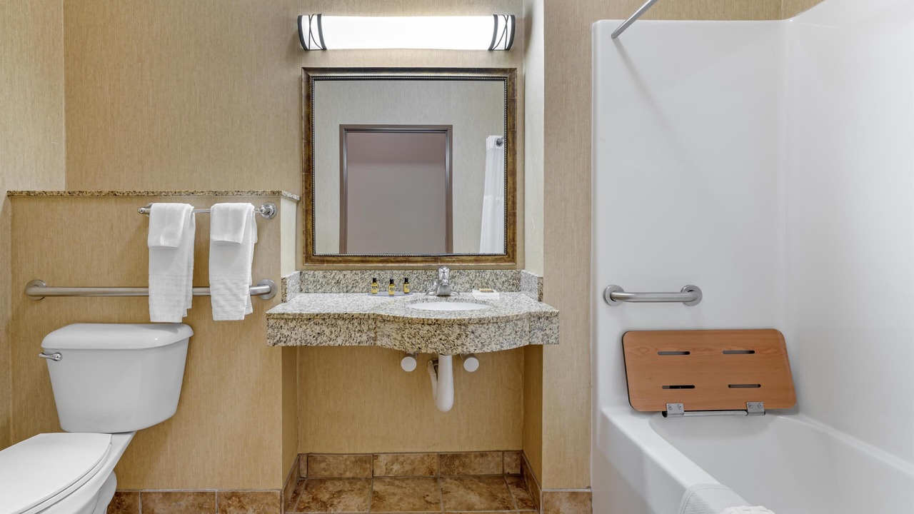 Photo of Bathroom in Jefferson City
