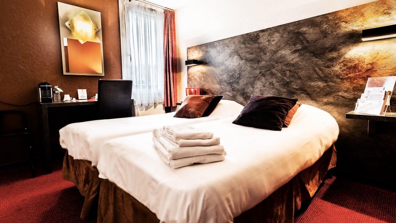 Photo of Bedroom in Lons-le-Saunier