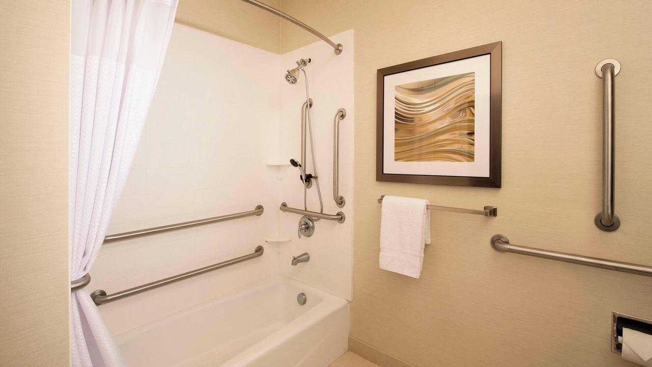 Photo of Bathroom in Lufkin