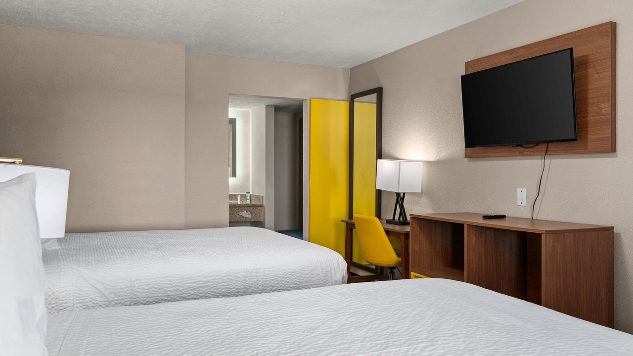 Photo of Bedroom in Northeast Heights