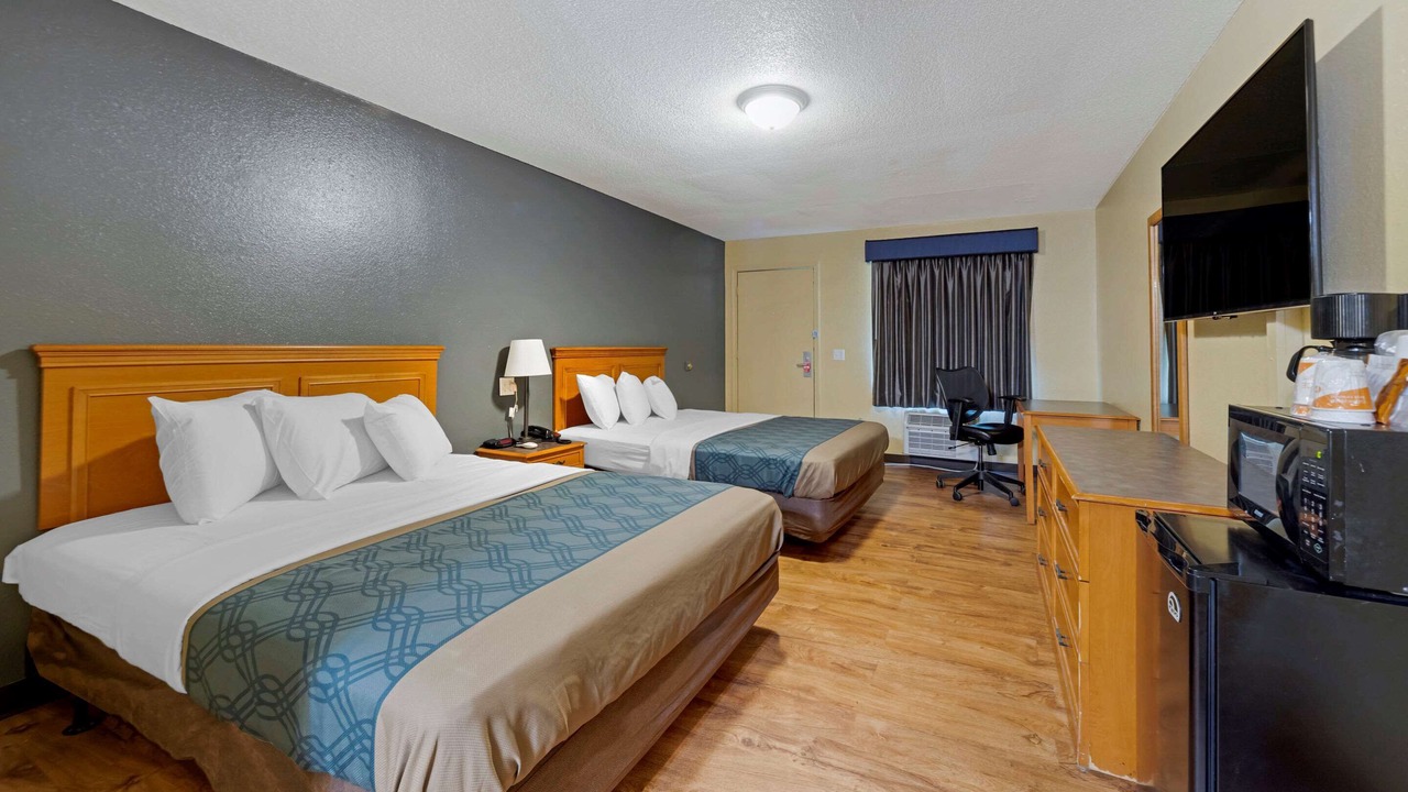 Photo of Bedroom in Pryor