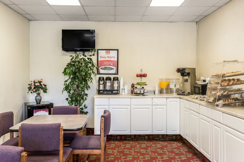 Photo of Others in Vails Gate