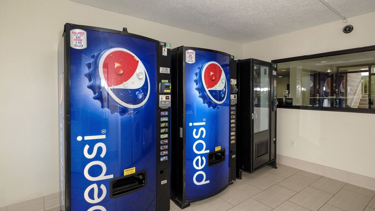 Photo of Others in Gadsden