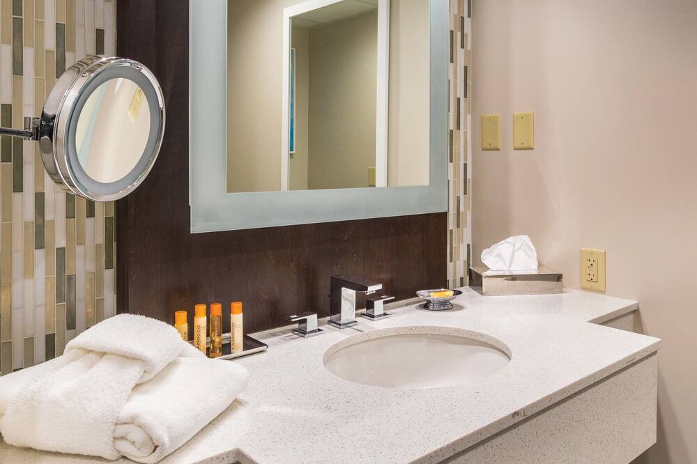 Photo of Bathroom in Acme